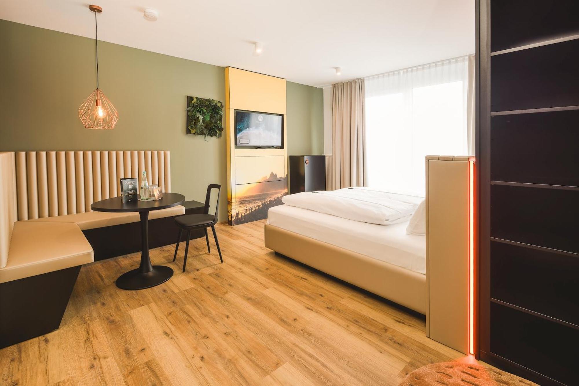 Hotel Rioca Stuttgart Posto 6 Zewnętrze zdjęcie